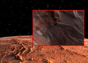 NASA показало снимок ледяной лавины на Марсе (фото)