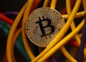 В квартире в Кривом Роге обнаружили майнинговую ферму