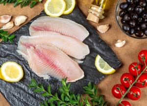 Врачи рассказали, какая еда способна защитить от рака