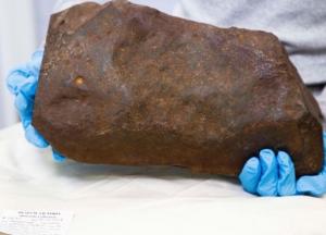 Австралиец нашел метеорит возрастом 4,6 млрд лет