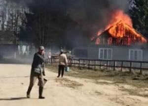 На Житомирщине вместе с сухостоем сожгли сельсовет