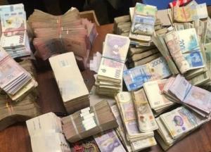СБУ во Львове разоблачила конвертационный центр с оборотом в 20 млрд гривен (фото)