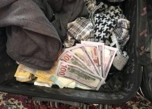 На Киевщине задержали банду, ограбившую обменник (фото)