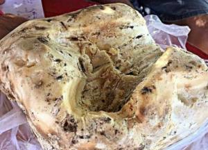 Застывшая рвота кашалота сделала богатым жителя Таиланда 