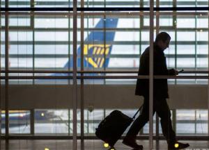 Названы наиболее опасные вещи в ручной клади во время пандемии