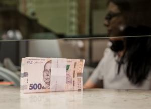 Банки подняли ставки по кредитам для населения выше 35%