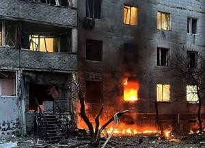 Атаковано АЗС, багатоповерхівки, знищено "Епіцентр": у Сумах відбувається страшне (відео)