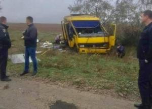 В Херсонской области перевернулся автобус: есть жертвы