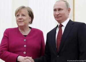 Данілов жорстко відповів Меркель щодо переговорів з Путіним