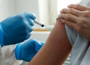 Ученые сравнили эффективность вакцин Pfizer и Sinovac