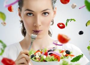 Названы продукты, которые предотвращают появление морщин