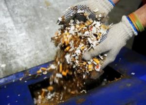 В Украине изменили правила уничтожения конфискованного алкоголя и табака