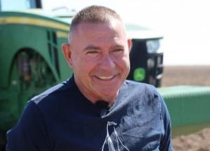 Фермер із рушницею проти дронів. Герою України Олександру Гордієнку посмертно вручили «Золоту Зірку»