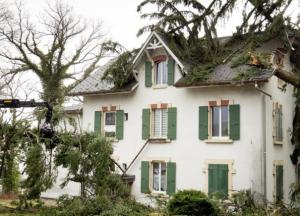 Ураган в Европе: количество жертв увеличилось до 8 человек (видео)