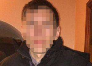 40-летний киевлянин через интернет заманил на встречу 10-летнюю девочку и приставал к ней (фото, видео)