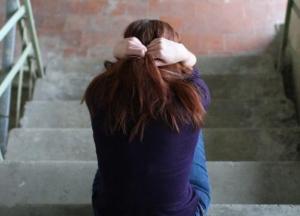 В Запорожской области рецидивист развращал 11-летнюю девочку 
