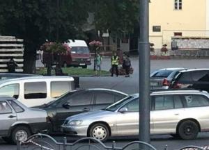 Захват автобуса в Луцке: террорист освободил троих заложников (видео)