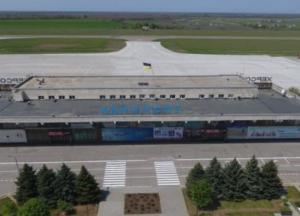 Аэропорт Херсона закрыли на реконструкцию до конца года