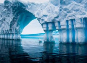 Ученые обнаружили загадочные пещеры под Антарктидой