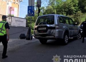 В Киеве пьяный мужчина угнал автомобиль иностранного посла (фото)