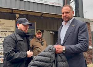 Було 200 платежів, навіть по 1 копійці: Єрмак вийшов з СІЗО, з’явились відео та імена, від кого "пожертви"