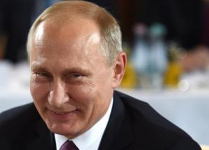 В Сети показали Путина в женском наряде (фото)