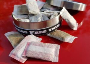 Школьники в Крыму отравились жевательным табаком