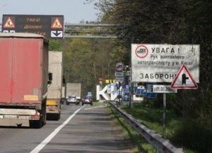 В Украине запретили въезд фур в города в жару