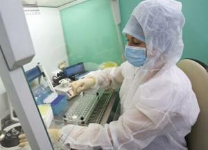 Коронавирус: медикам обещают надбавки в 200%