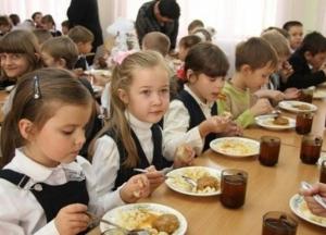 Новое меню и модернизация столовых: Кабмин одобрил реформу питания в школах