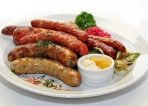 Названы три продукта, провоцирующих сгущение крови и закупорку сосудов