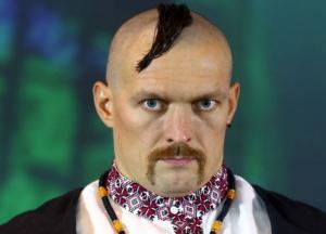 Чемпіон світу з боксу Олександр Усик захищатиме докторську дисертацію 