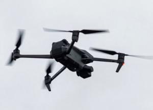 Невідомі дрони вперше долетіли до Іспанії, паралізовано роботу аеропорту Пальма-де-Майорка 