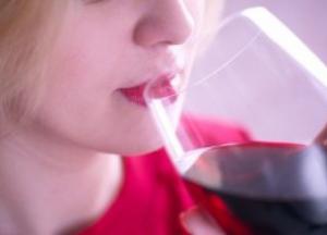 Покраснение лица после алкоголя может быть признаком опасной болезни