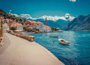 Черногория изменила условия допуска украинцев