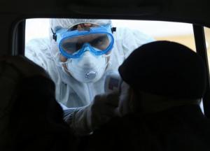 Коронавирус: в Китае мужчина умер после выздоровления