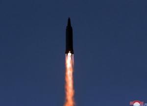 В КНДР провели новый запуск ракет