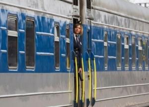 "Укрзализныця" возобновляет движение поездов с двух станций