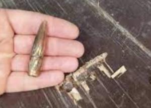 Чоловік отримав поранення в живіт від кулі ППО в центрі Конотопа