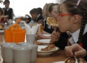 В Украине реформируют школьное питание: какими будут меню и цены с 1 сентября
