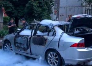 Под Днепром подорвали автомобиль известного спортсмена (фото)