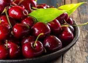 Врачи рассказали о пользе черешни