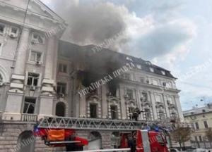 Росія атакувала центр Києва: дрон влучив у будівлю СБУ та пошкодив кав'ярню