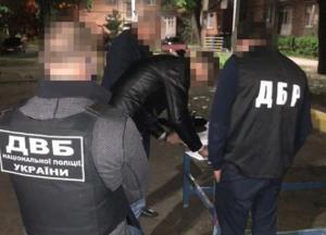 На Харьковщине двух полицейских подозревают в растрате 850 тысяч