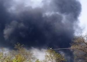 Авіація РФ обстріляла Миколаїв: у багатоповерхівках десятки зруйнованих квартир (відео очевидців)