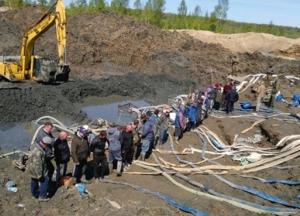 Зеленский внес в Раду закон об ответственности за нелегальную добычу янтаря