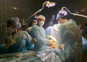 В Украине расширили перечень медучреждений для трансплантации