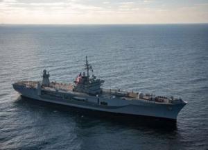 Флагманский корабль флота США покидает Черное море