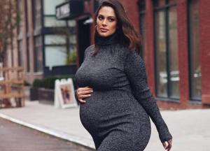 Беременная модель plus size Эшли Грэм полностью разделась (фото) 