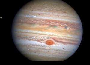 NASA зафиксировало на Юпитере шторм, способный поглотить Землю